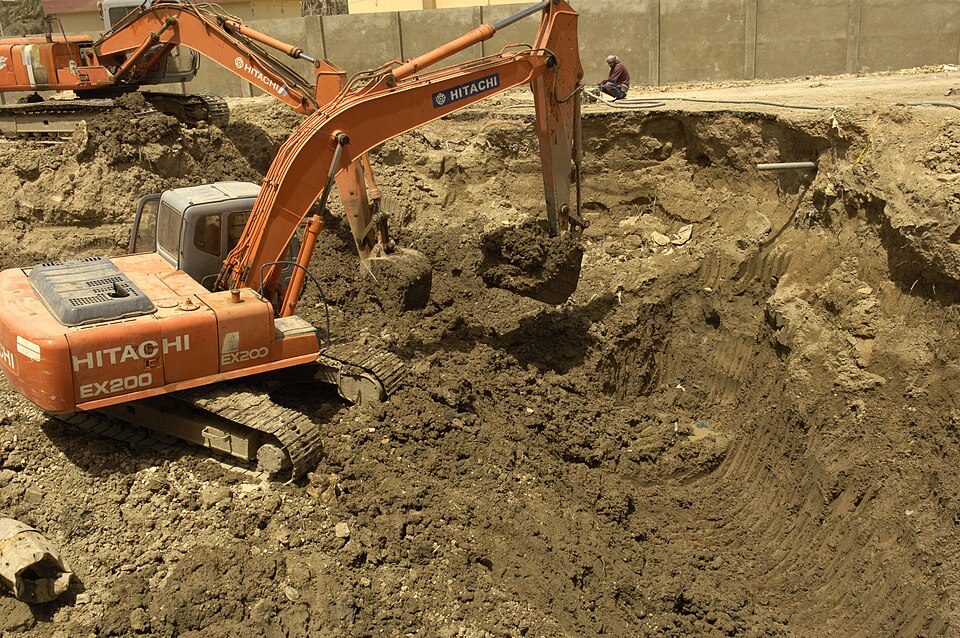 Tata Hitachi EX210